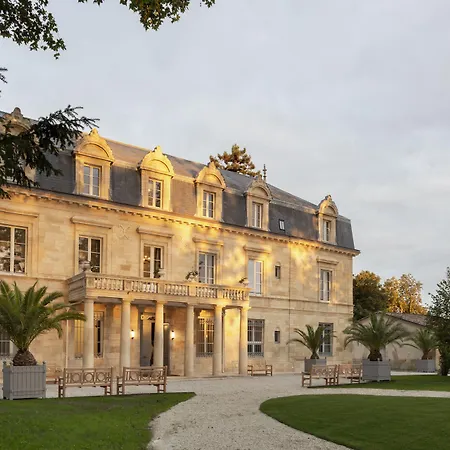 Hotel La Maison D'estournel *