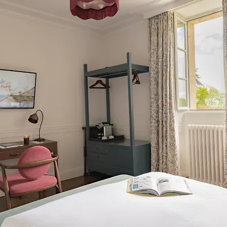 La Maison D'estournel Hotel