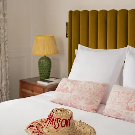 Hotel La Maison D'estournel *